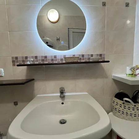 Apartman La Casetta Di Gabriella, Cavi Di